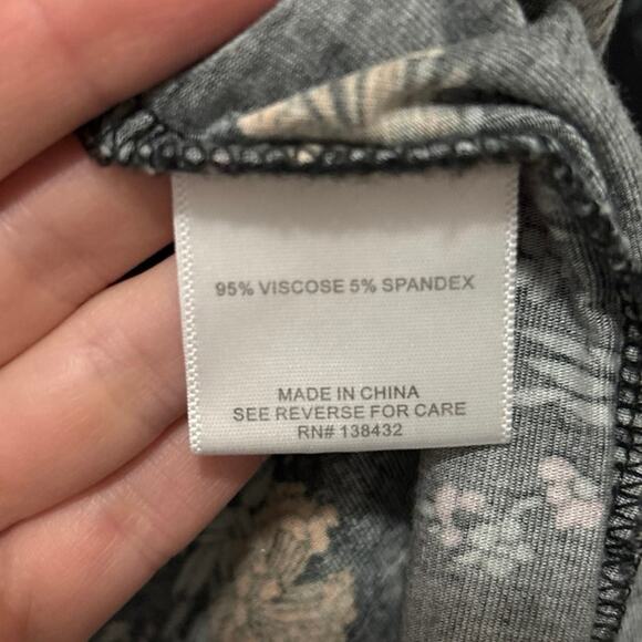 ModCloth Black Floral Mock Neck Long Sleeve Top Medium - Picture 6 of 7